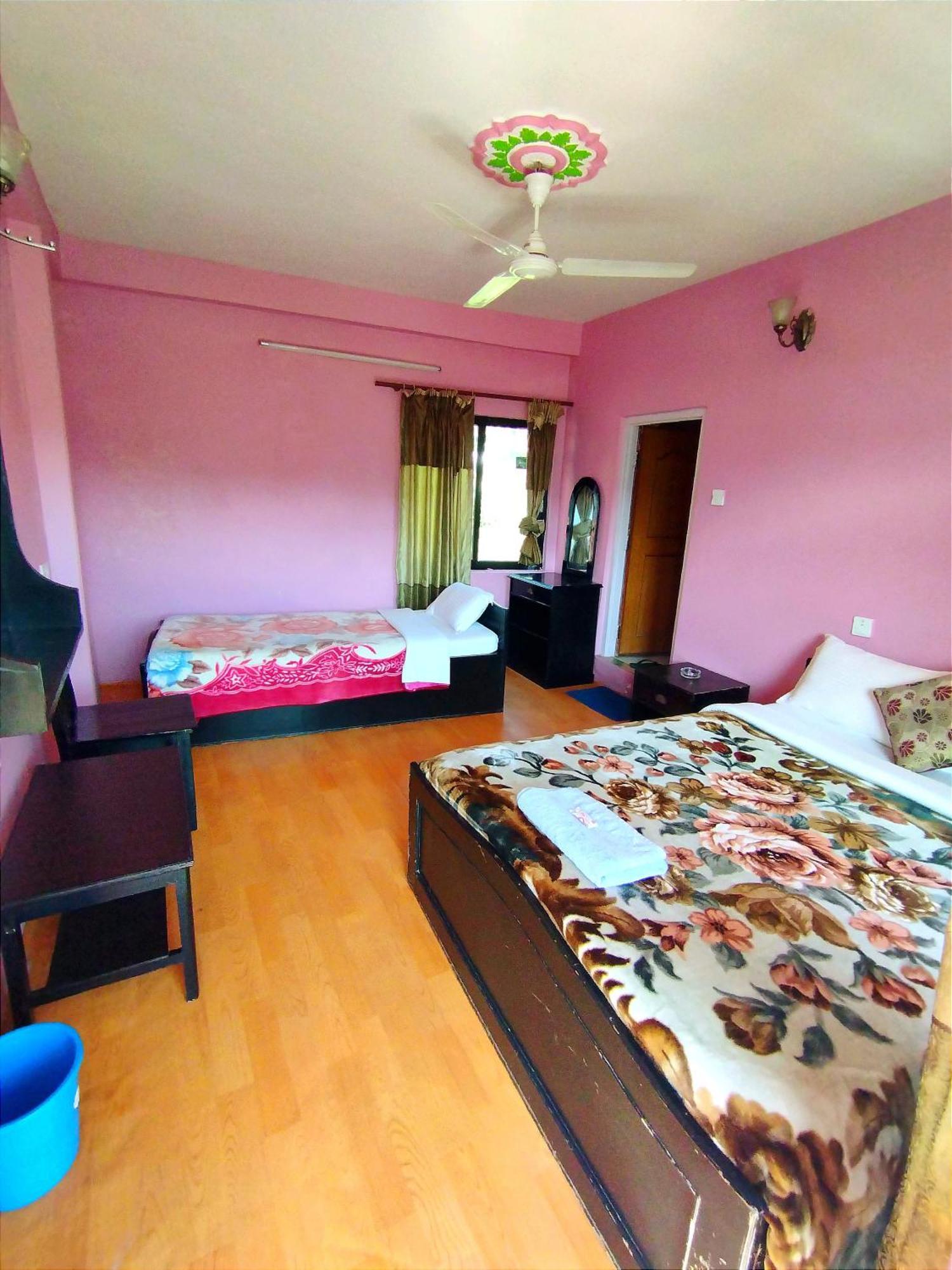 Hotel Santana Pókhara Pokoj fotografie